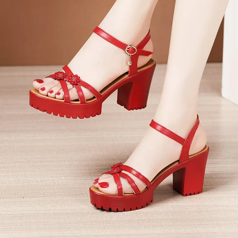 Ankle Strap Attachment - 8cm Kleine Größe 32-43 Elegante Blumen-Lederschuhe